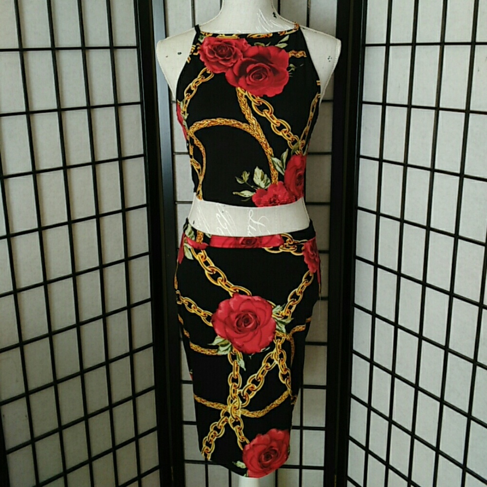 Velvety Soft Stretch Skirt Set Career-to-Night - Picture 2 of 6